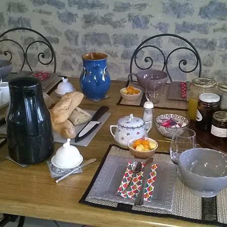 Au Rendez Vous De L'Auxois B&B Essey Экстерьер фото